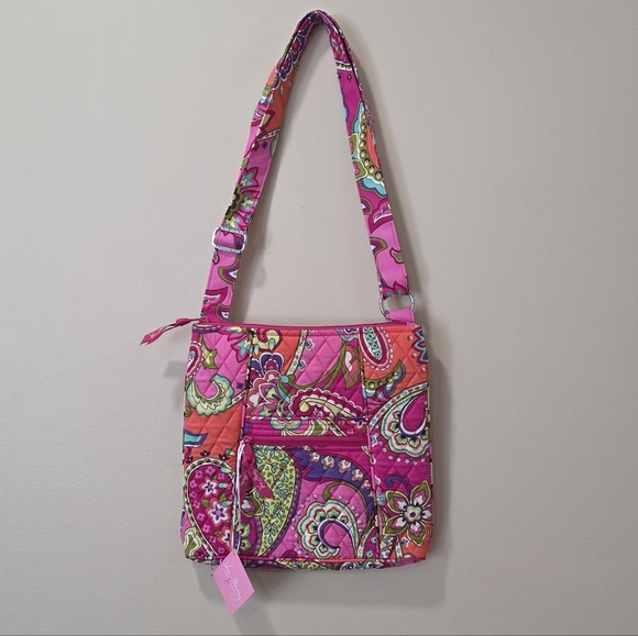 Vera bradely hipsterpaisley pink Swirlscrossboddy